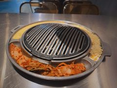 -猪掌柜韩国烤肉(六折店)