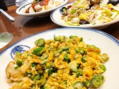 -蓝田九大碗民俗食府(蓝田店)