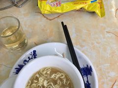 -广味炭炉鸡煲(宝业路分店)