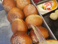 -宏发红西饼屋(天津路店)