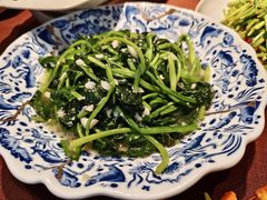 -荷栖小院·品质江西菜(红谷滩店)