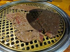 -唯成•韩国炭火烤肉 유성고기