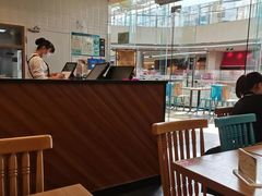 -小杨生煎(金山百联购物中心3楼店)
