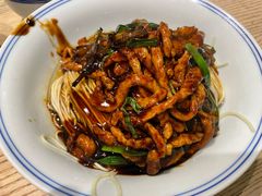 肉丝葱油拌面-君东记本帮面馆(天钥桥路店)