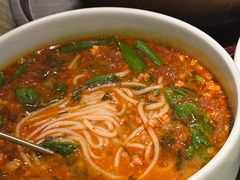 腾冲小锅米线-一坐一忘云南菜(卓悦中心)