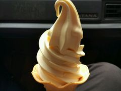 -全家便利店(洛川东路店)