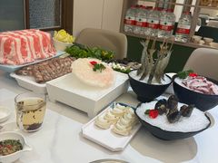 -帝皇海海鲜豆捞(桐泾商务广场店)