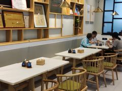 -镇南锅盖面馆(解放路店)