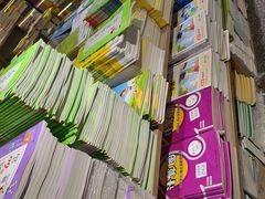 -雨丝书店(综合商业楼店)