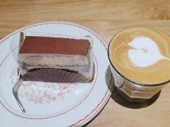 -Dough&Joe团憩(瑞虹天地月亮湾店)
