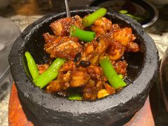 石锅杭椒牛蛙-桂满陇·桃花院落(长泰广场店)