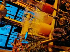 -Mx.cocktail bar