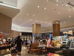 -亚龙湾希尔顿自助餐厅·海鲜·烧烤·沙滩BBQ·现场乐队