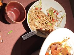 -荷栖小院·品质江西菜(红谷滩店)
