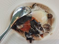 新鲜黑松露温泉蛋-蝶舍·MAISON PAPILLON