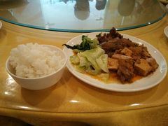 -维也纳酒店(成都春熙路李家沱地铁站店)