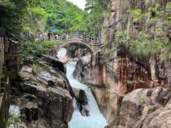 -鄣山大峡谷