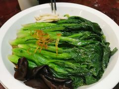 白灼菌菇菜心-新白鹿餐厅(爱琴海购物中心店)