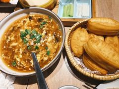 小油条配酸辣汤-味莊·青岛菜(云霄路店)
