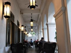 大堂-星巴克臻选(广州沙面店)