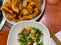 -刘胖娃鱼庄·特色肥肠鱼(杨家坪店)