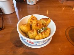 -炉小二铜锅牛蛙•川湘菜(三里屯店)