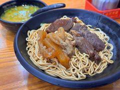 -志权牛肉面(灵山路店)