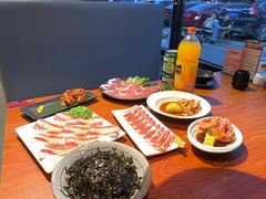 -山之屋炭火烧肉·生啤畅饮(大朗万科中央公园店)
