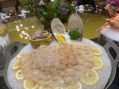-半岛翡丽海鲜自助餐厅(观风亭店)