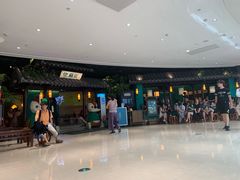 -佬麻雀·新湘菜(珠海金发购物中心店)