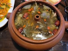 滴水不加汽锅鸡-云隐小厨·传统大理美食(复兴路店)
