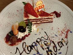 -Mark&Mars Restaurant