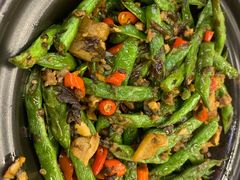 -堂瓦里·33年传统赣菜(第一街区店)