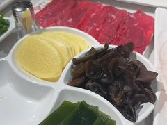 -焯牛潮汕牛肉火锅(云峰街创始店)