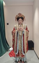 -城市花园婚纱摄影