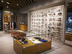 -Onitsuka Tiger(港汇恒隆广场店)