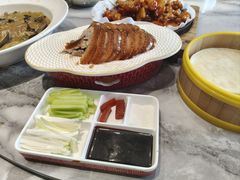 -梅利汴京烤鸭•开封豫菜地标店(东大街店)