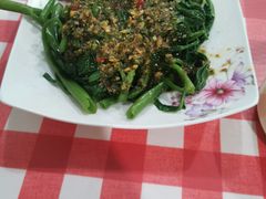 剁椒藤菜-洪霞餐馆