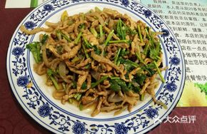 Shredded Pork with Jellyfish Skin