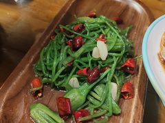 -隔壁老王·家常云南菜(花巷店)