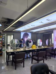 -藤野造型烫发染发