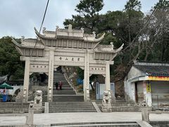 -灵岩山风景区