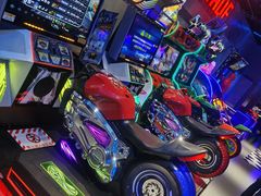 -世代星球·保龄球·镭战真人CS·团建(杨浦店)