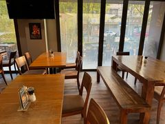 -Geneva日内瓦餐厅(西郊宝成花苑店)