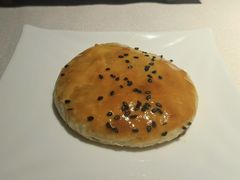 现烤重瓣玫瑰饼-云腾食府·云南菜