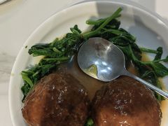 狮子头-瑞丰园庭院餐厅·白族传统家常菜
