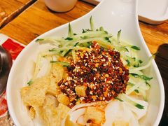 -平娃三宝烧烤·面食(南小街店)