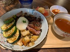 招牌牛肉poke饭-POKEE VIA&Brunch·维娅(重庆来福士店)