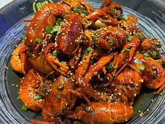 -肥肥虾庄·金牌油焖大虾(首义路店)