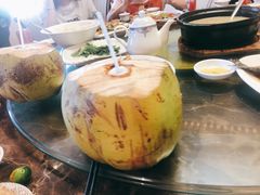 -亚龙湾8号(丁村万人海鲜广场店)